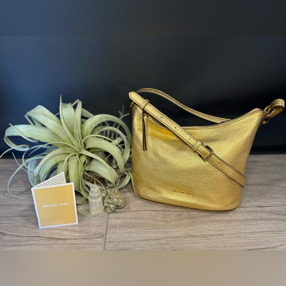 Michael Kors Lupita Medium Messenger Crossbody in Shimmering Gold